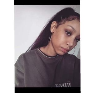 Meet your Posher, Jasmine